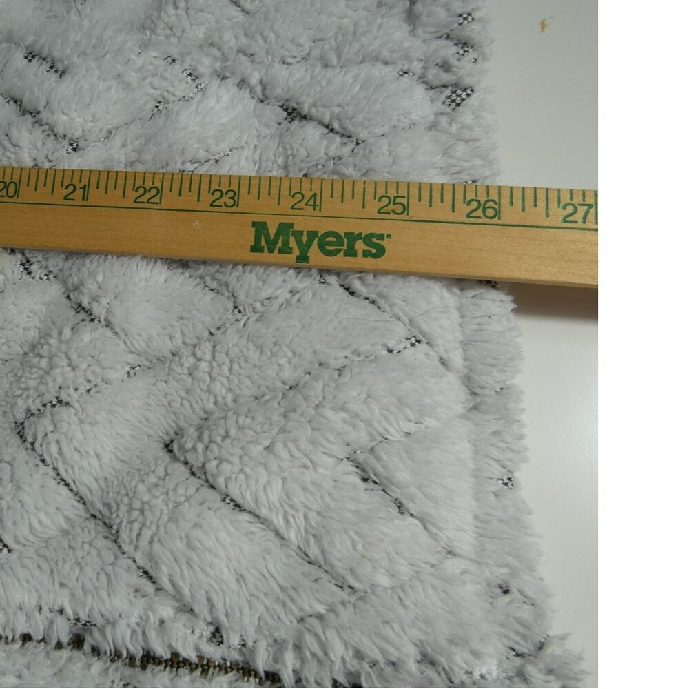 St. John's Bay Active Women's  Large Zip Up Fleece Jacket Pockets Casual - Picture 4 of 7